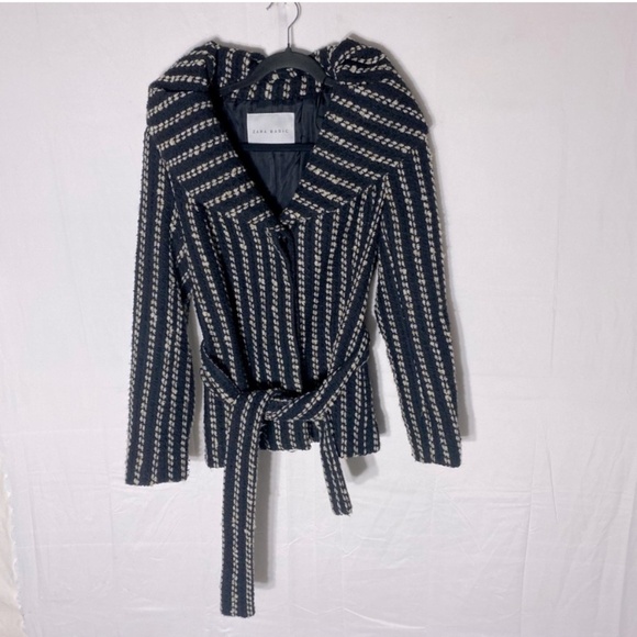 Zara Basic Black Cream Striped Textured Knit Bubble Collar Belted Jacket M - Picture 1 of 16